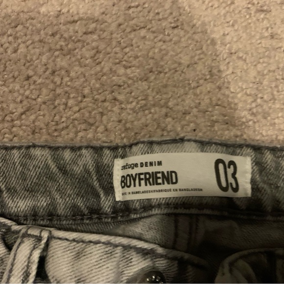 Urban Planet “boyfriend” Distressed Jeans - Picture 3 of 3